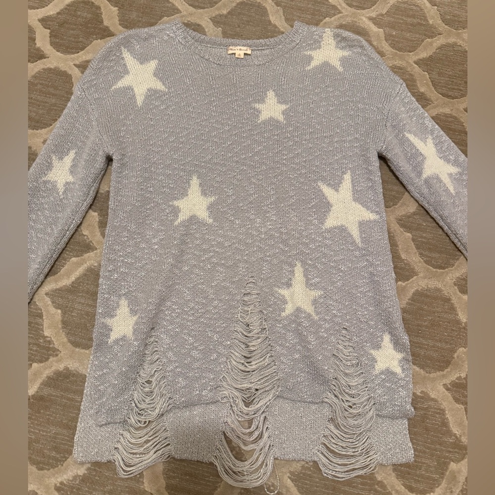 Gray Star Pattern Sweater with Fringe
